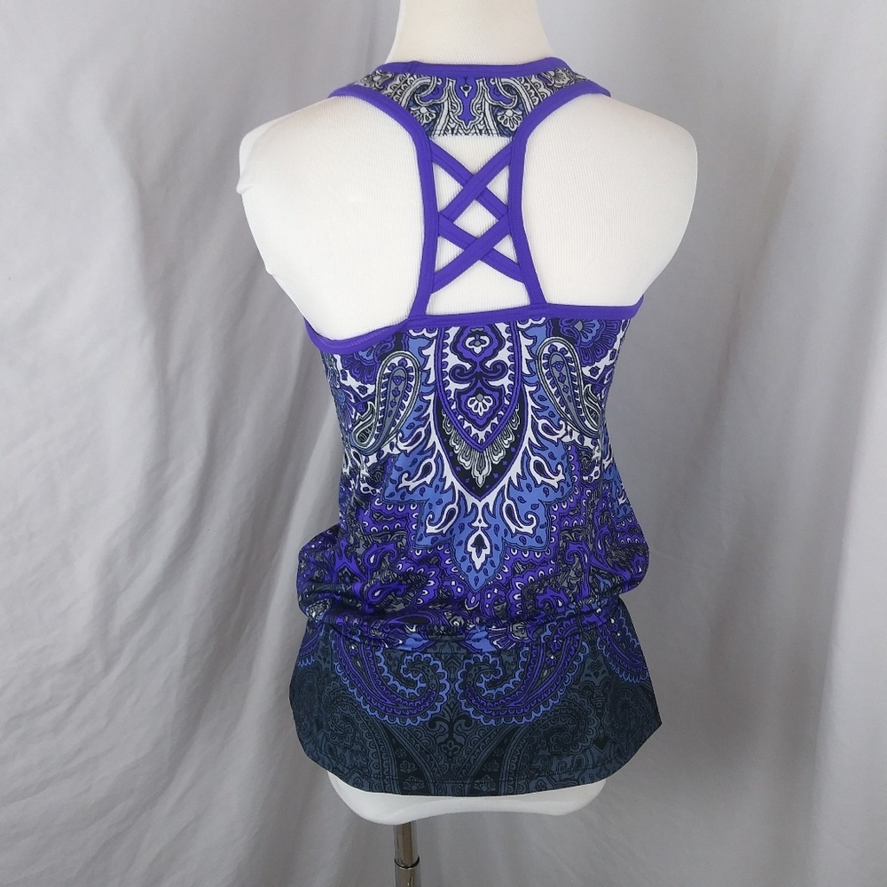 Athleta razorback tic tack toe paisley tank‎ top